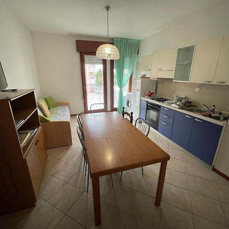 Residence Astor - Agenzia Cocal Καόρλε Εξωτερικό φωτογραφία